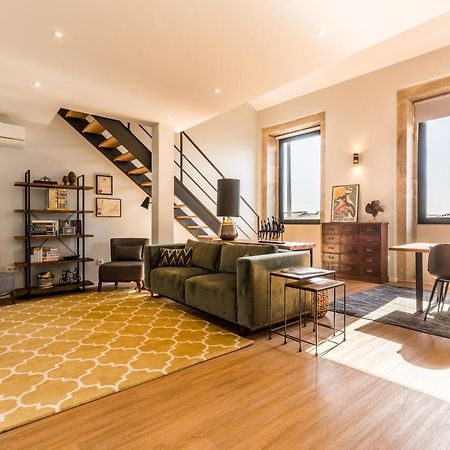 Апартаменты Lofts - Casa Do Metro Повуа-ди-Варзин Экстерьер фото